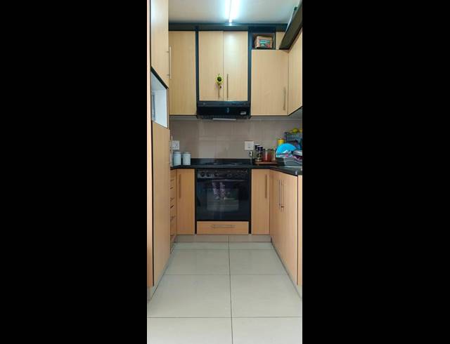 2 BEDROOM APARTMENT FOR SALE IN NORTH BEACH